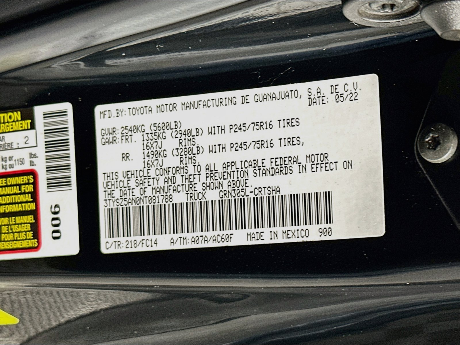Used 2022 Midnight Black Metallic Toyota SR5 image 31