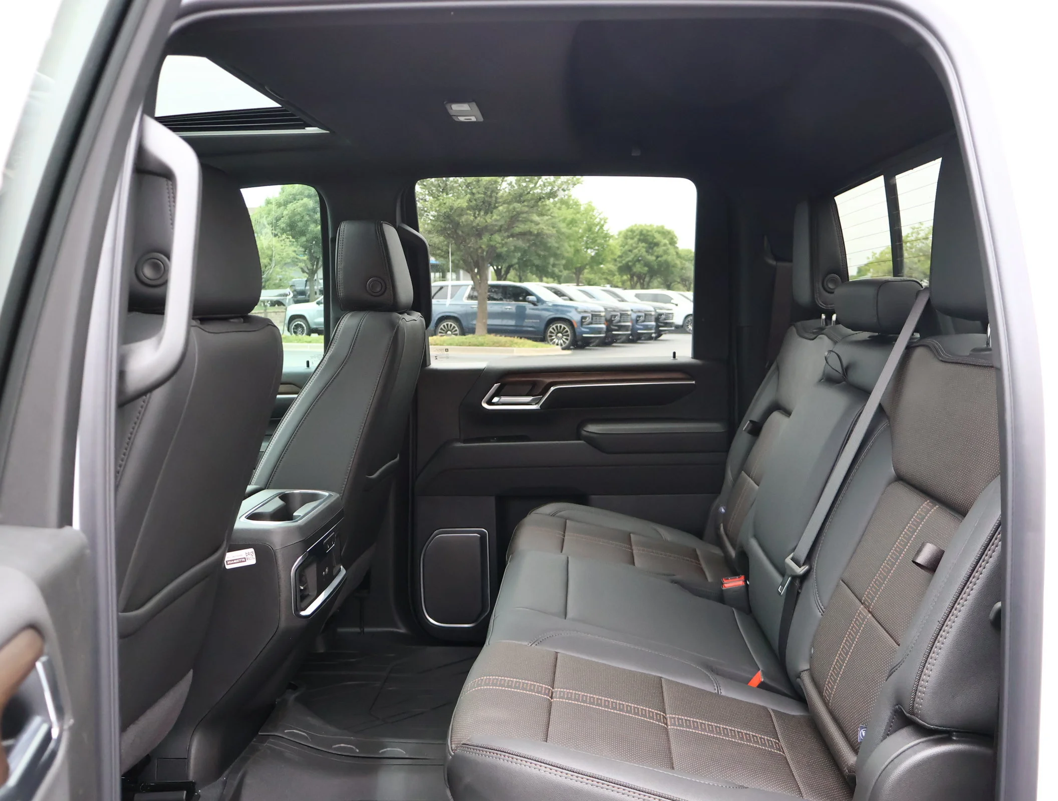 2026 Chevrolet Silverado 3500 HD High Country - Photo 24