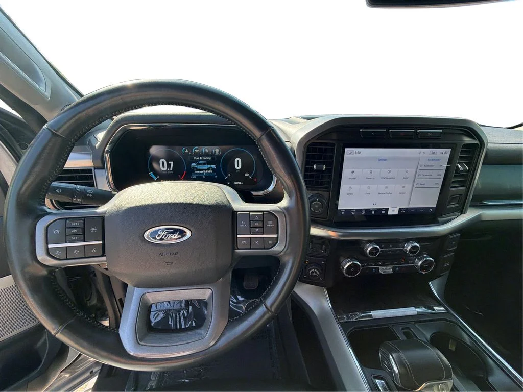 Used 2023 Iconic Silver Metallic Ford LARIAT image 22