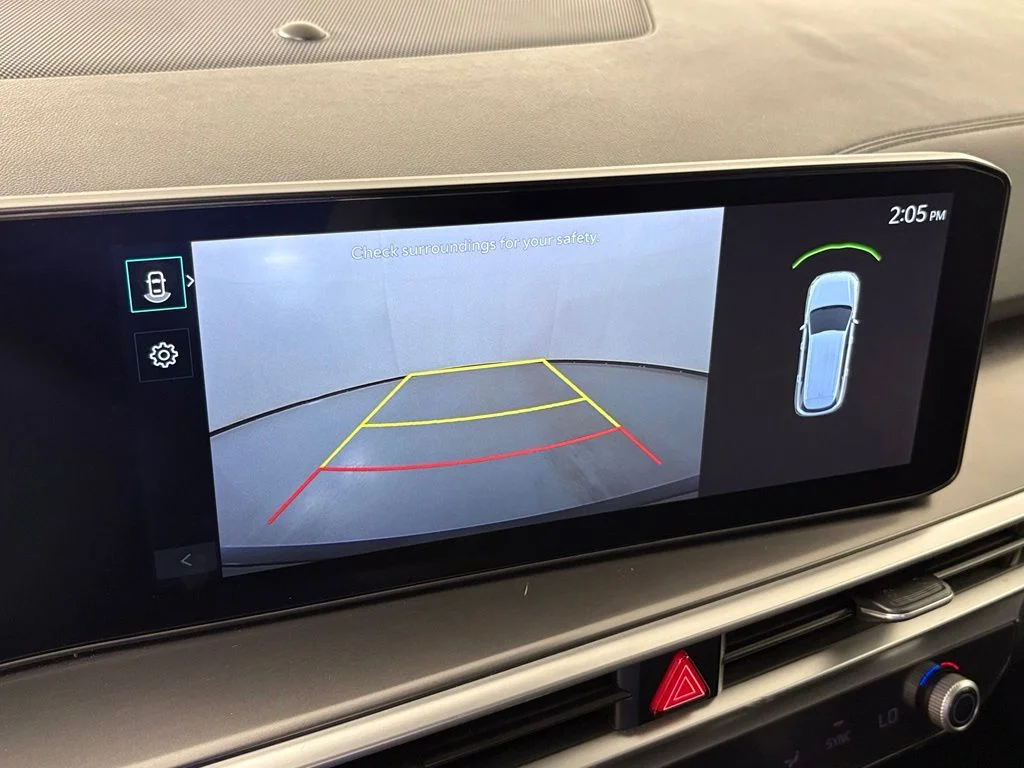 Used 2024 Black Kia S image 25
