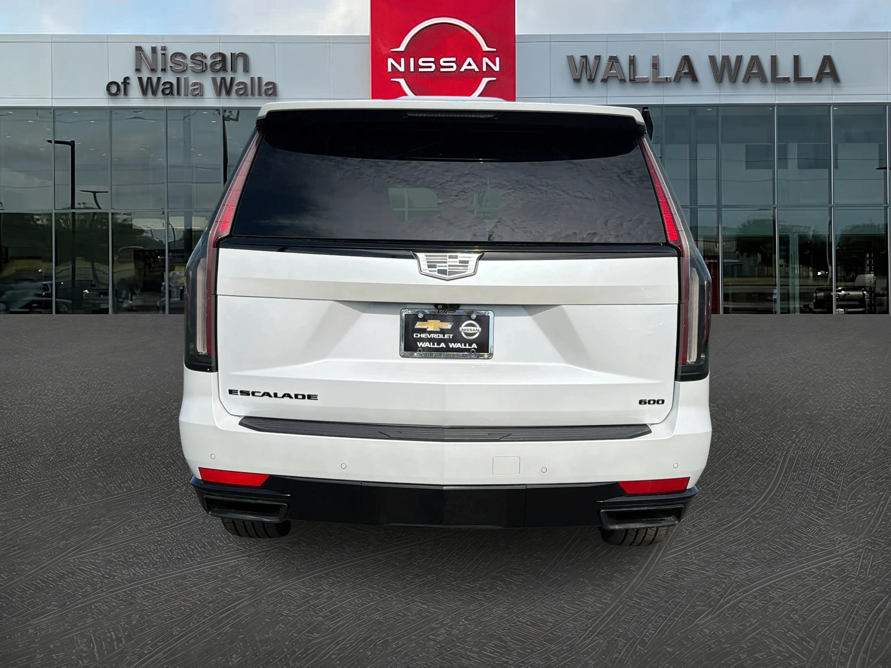 Used 2021 Crystal White Tricoat Cadillac Sport image 6