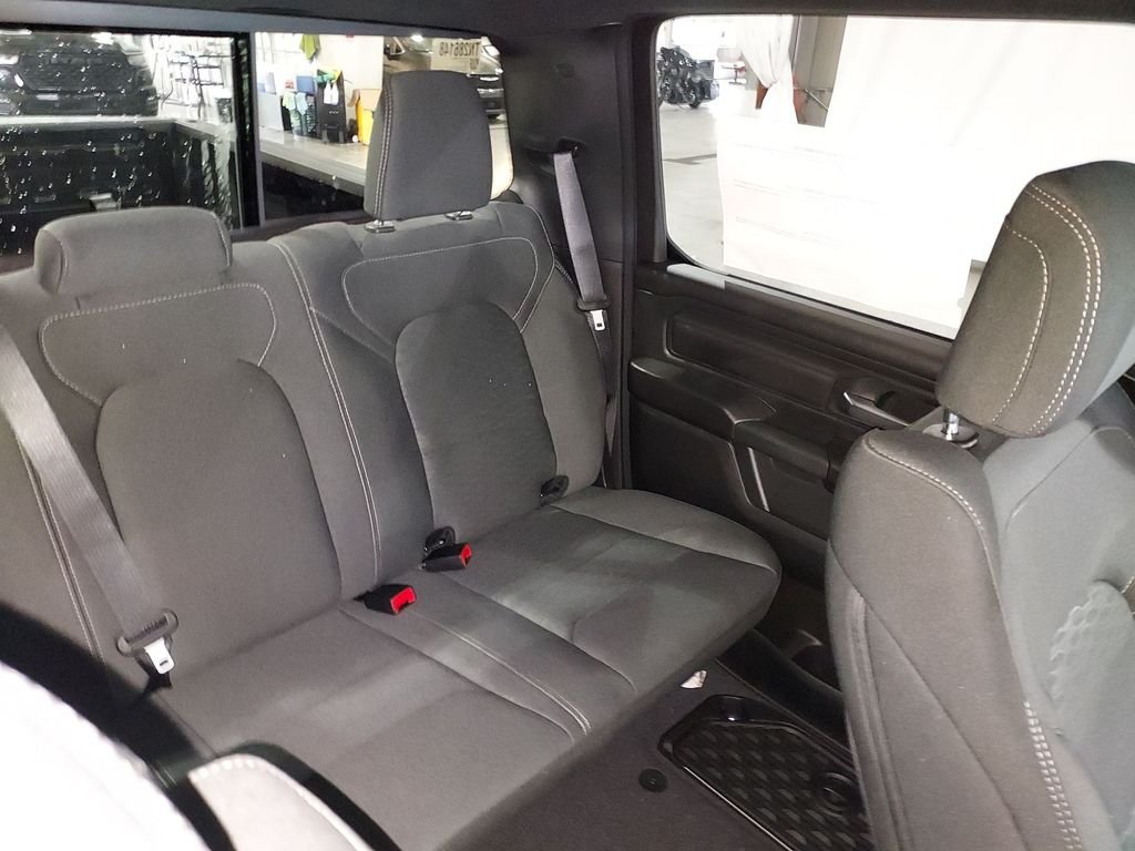 New 2026 Diamond Black Crystal Pearl-Coat Exterior Paint RAM Express image 14