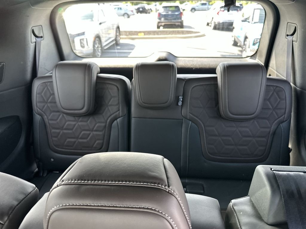 Used 2025 Blue Nissan Platinum image 30