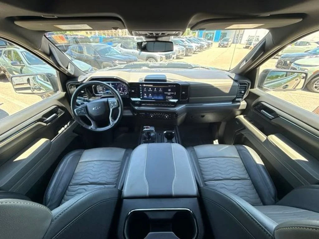 2025 Chevrolet Silverado 1500 ZR2 - Photo 49