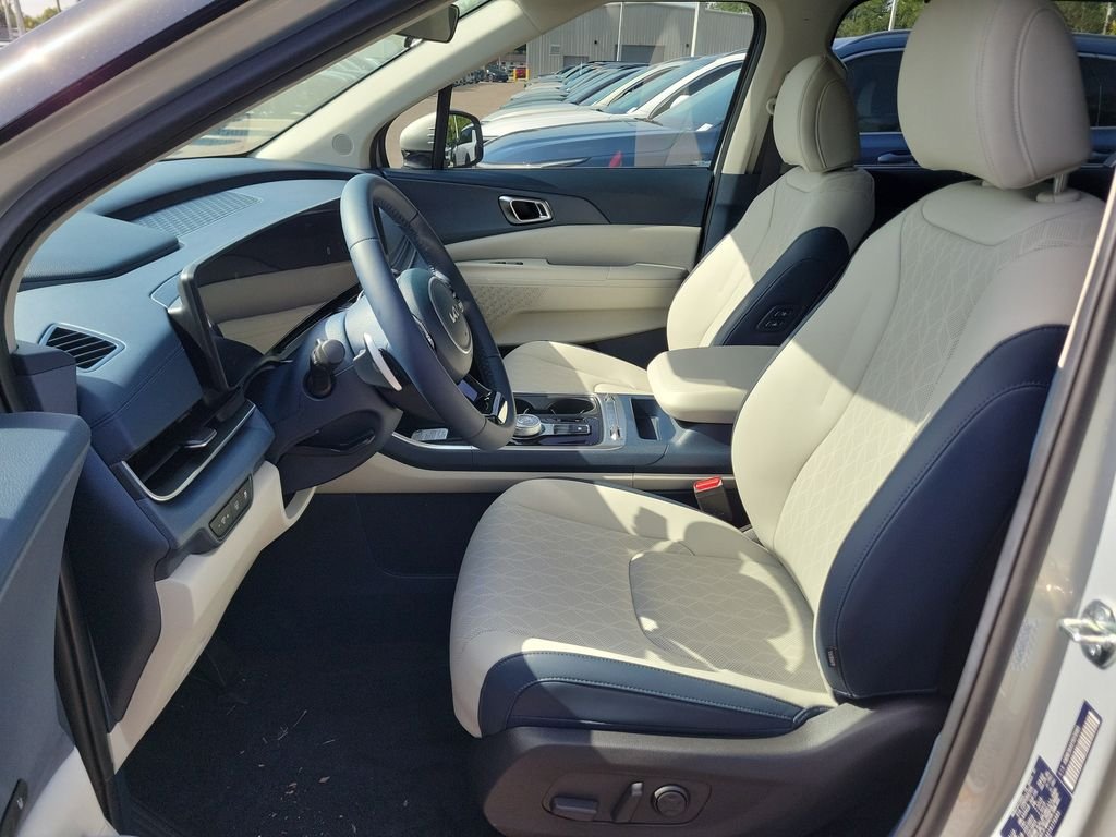 New 2026 Silver Kia SX image 23