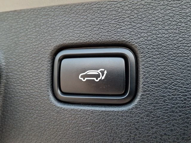 Certified Used 2024 Gray Kia X-Line image 31