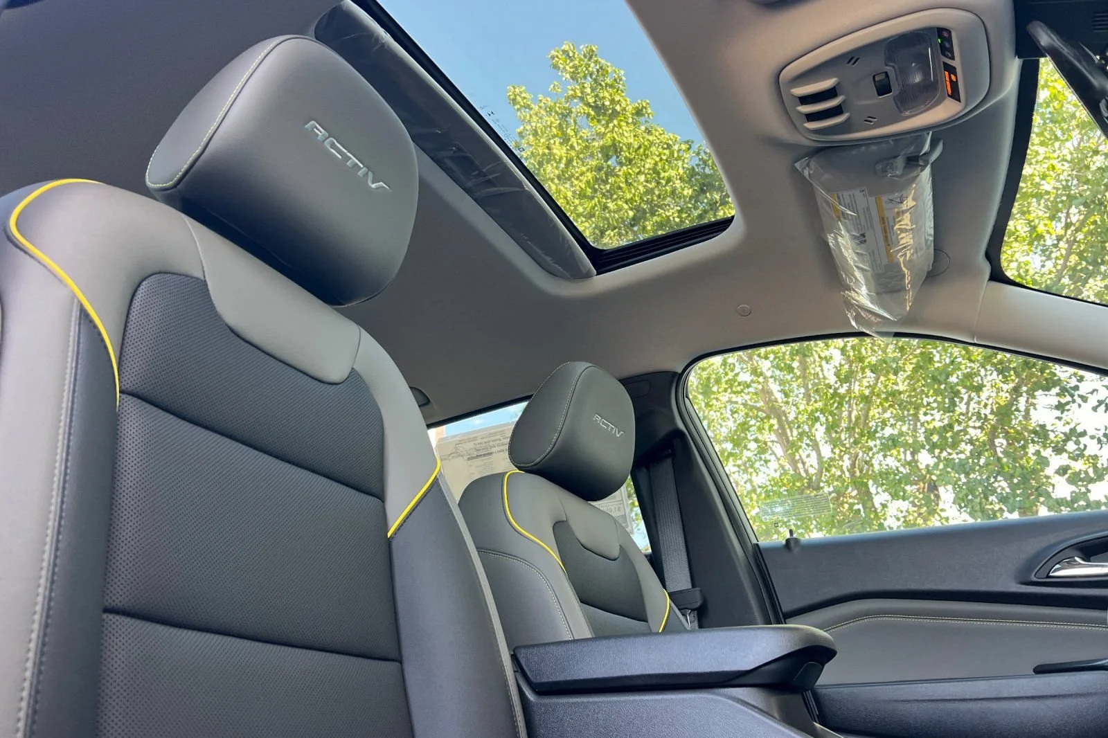 New 2026 Cacti Green Chevrolet ACTIV image 17