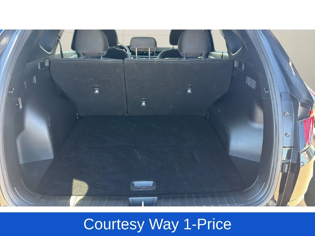 Used 2026 Black Hyundai SEL Plus image 12