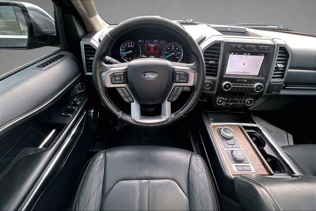 Used 2019 Black Ford Platinum image 3