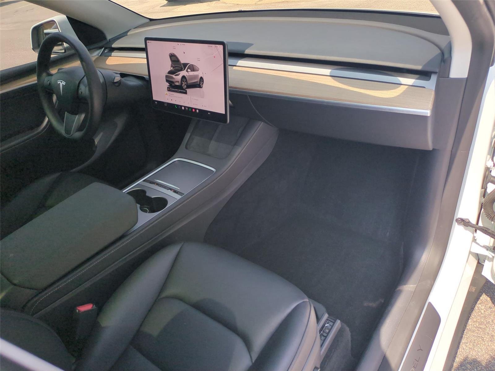 Used 2023 Pearl White Multi-Coat Tesla Long Range image 37