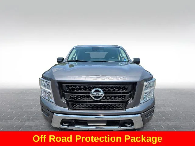 Used 2021 Gray Nissan SV image 2