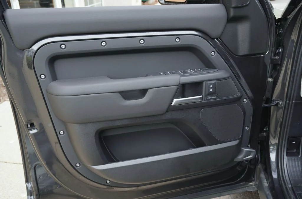 Used 2026 Gray Land Rover S image 10