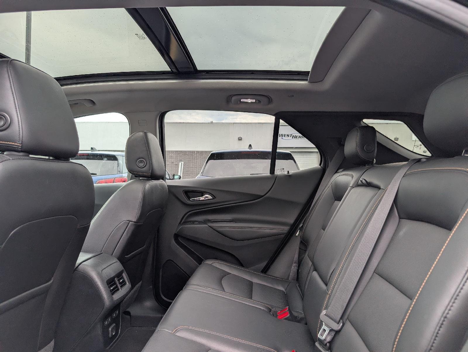 Used 2020 Mosaic Black Metallic Chevrolet Premier image 9