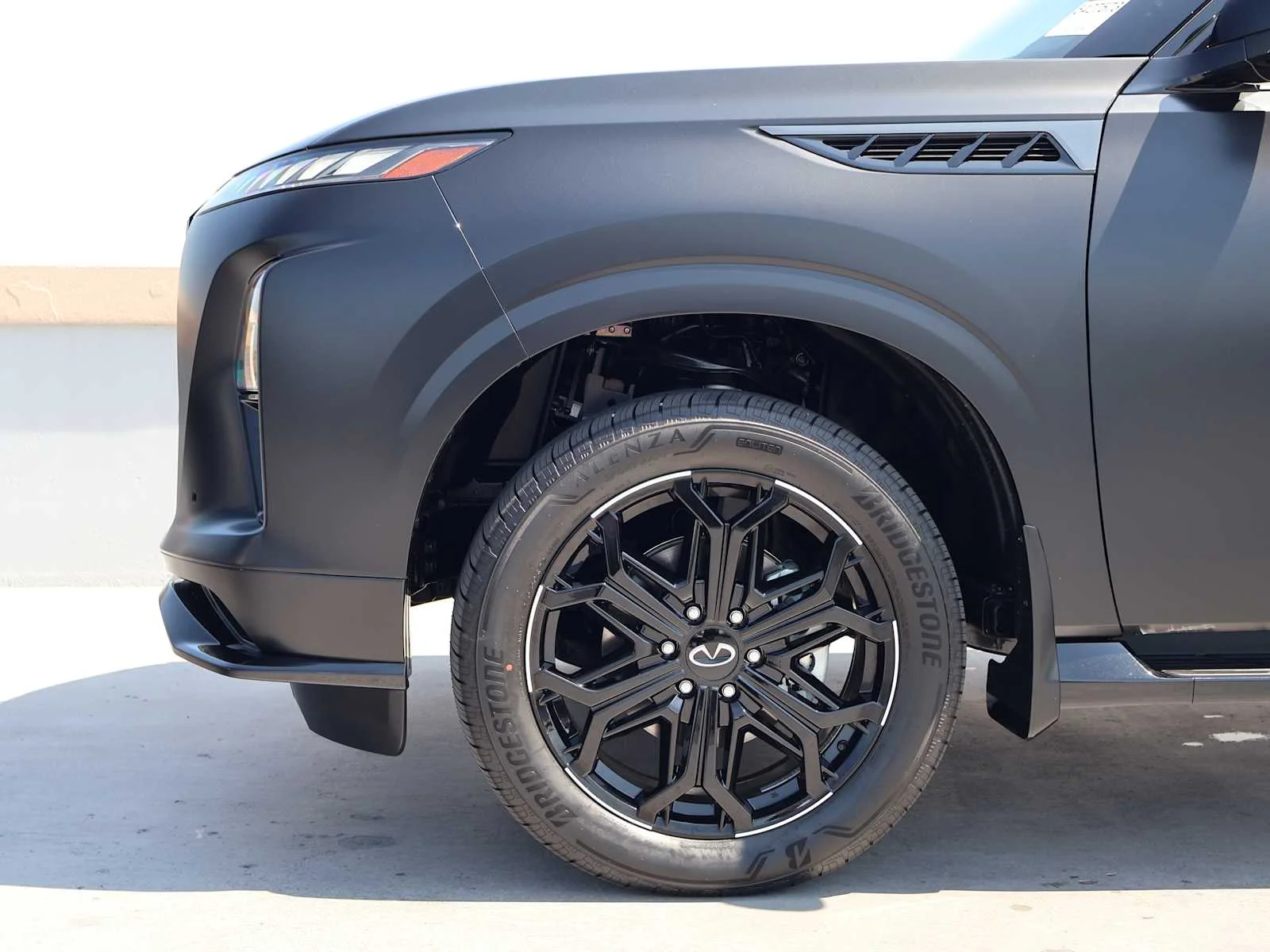 New 2026 MINERAL BLACK INFINITI Sport 4WD image 9