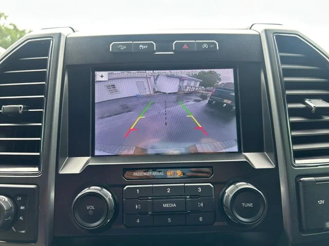 Used 2019 Oxford White Ford XLT image 20