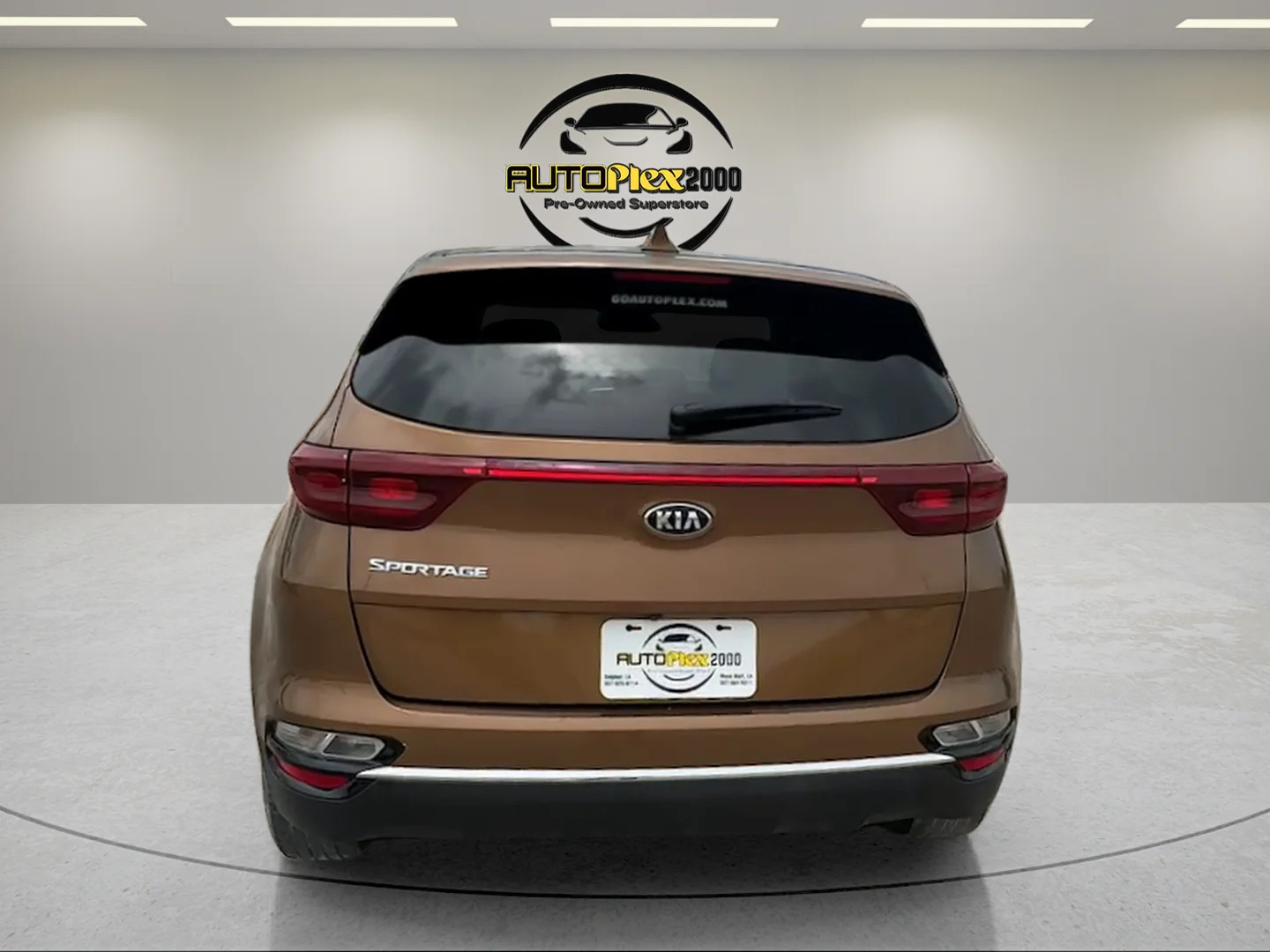 Used 2021 Brown Kia LX image 6