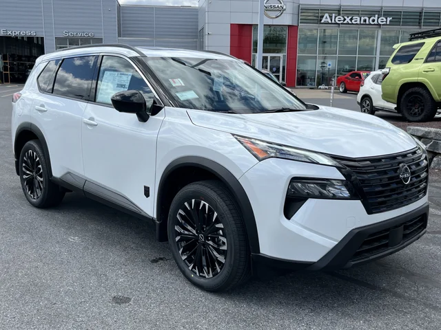 2026 Nissan Rogue Dark Armor™