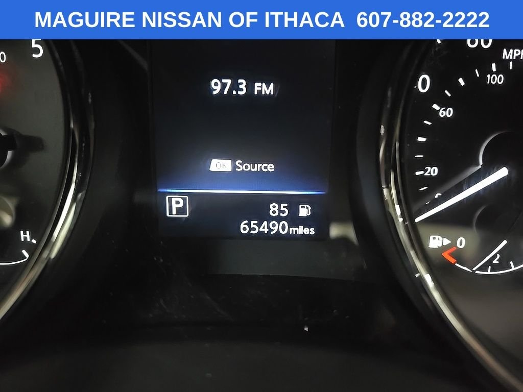 Used 2018 Silver Nissan SV image 22