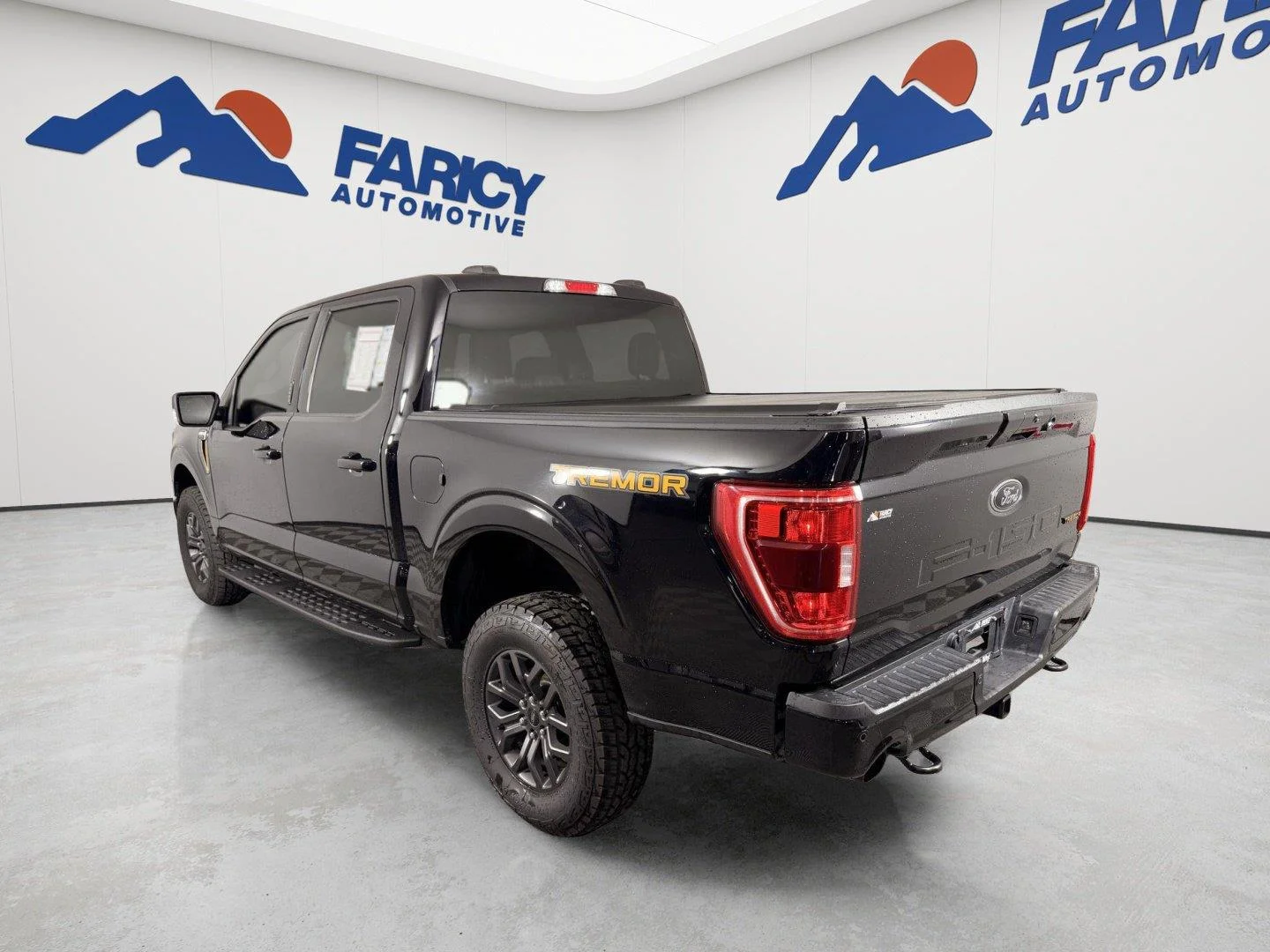 Used 2023 Agate Black FORD TREMOR image 3