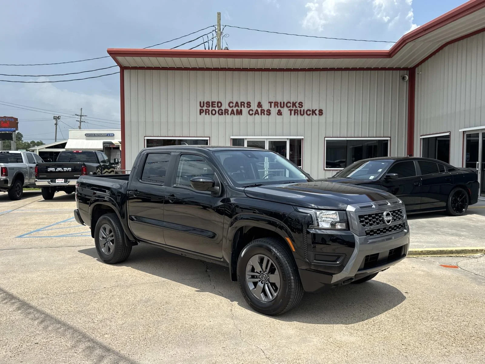 2025 Nissan Frontier SV
