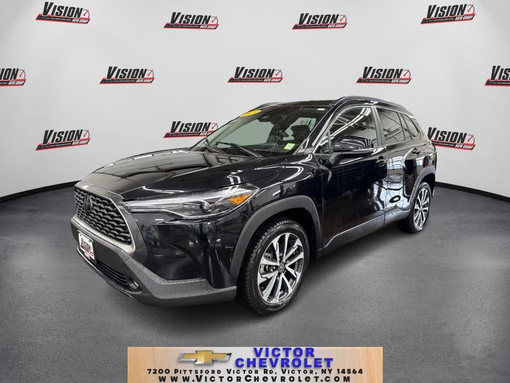 2023 Toyota Corolla Cross XLE