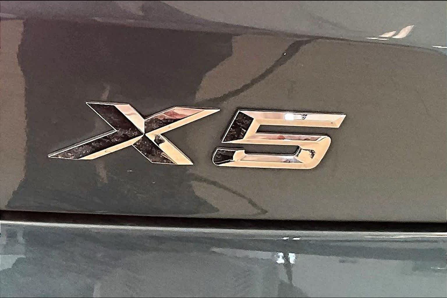 Used 2024 Blue Ridge Mountain Metallic BMW xDrive50e image 29