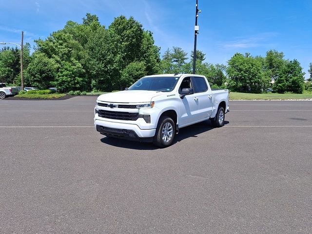 Used 2023 Summit White Chevrolet RST image 4