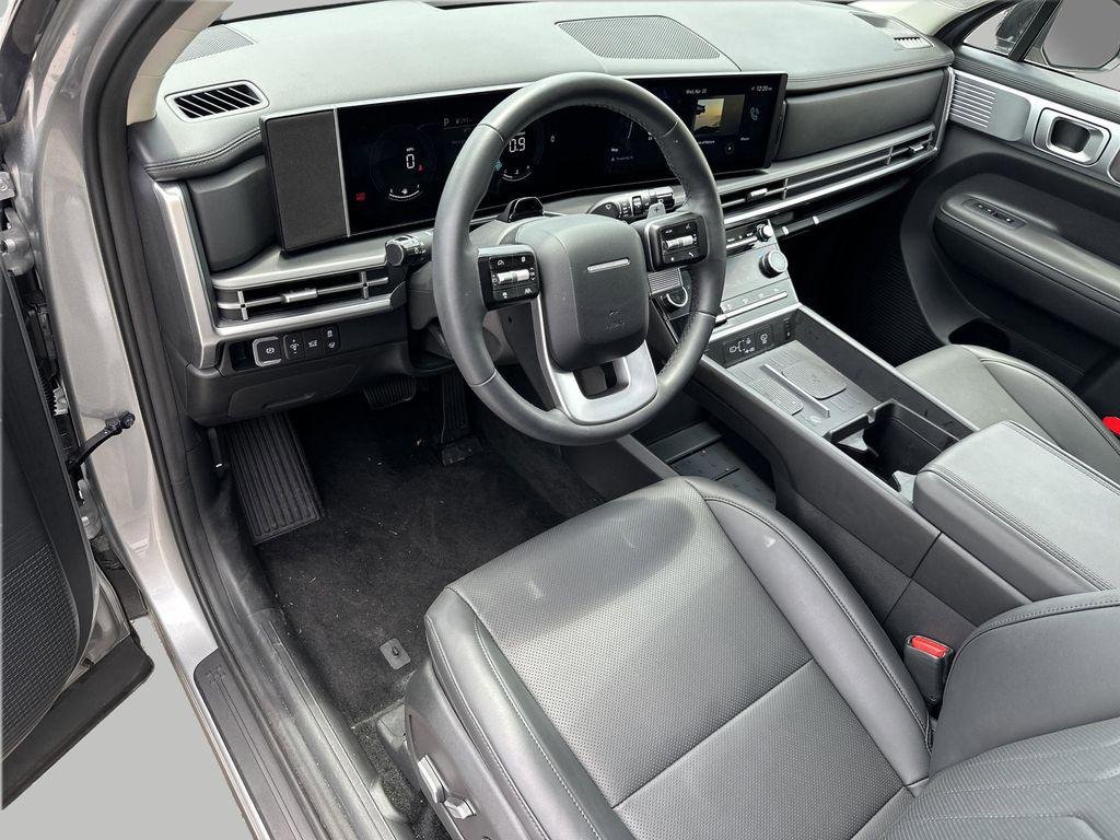 New 2026 Shimmering Silver Pearl Hyundai XRT AWD image 8