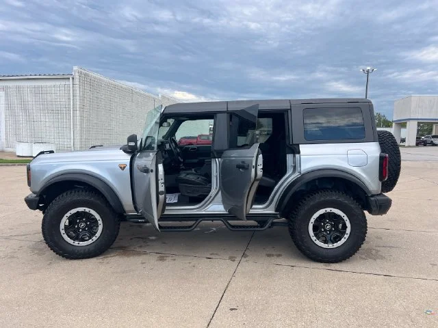 Used 2023 Silver Ford Badlands image 4