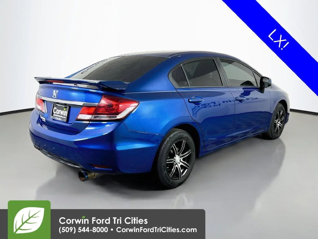 Used 2013 Dyno Blue Pearl Honda LX image 15