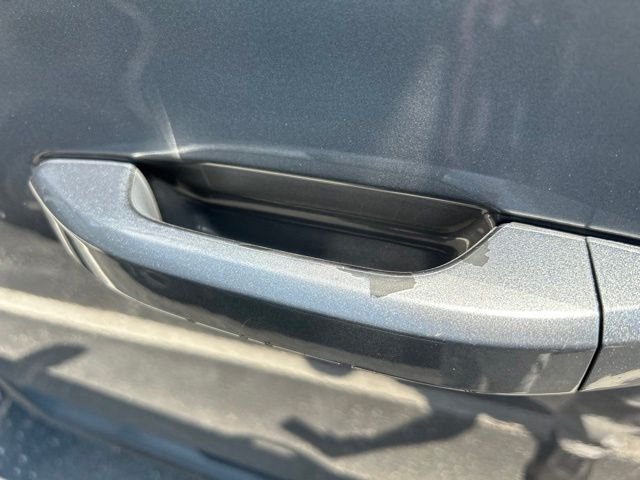 Used 2020 Gray Chevrolet LT image 19