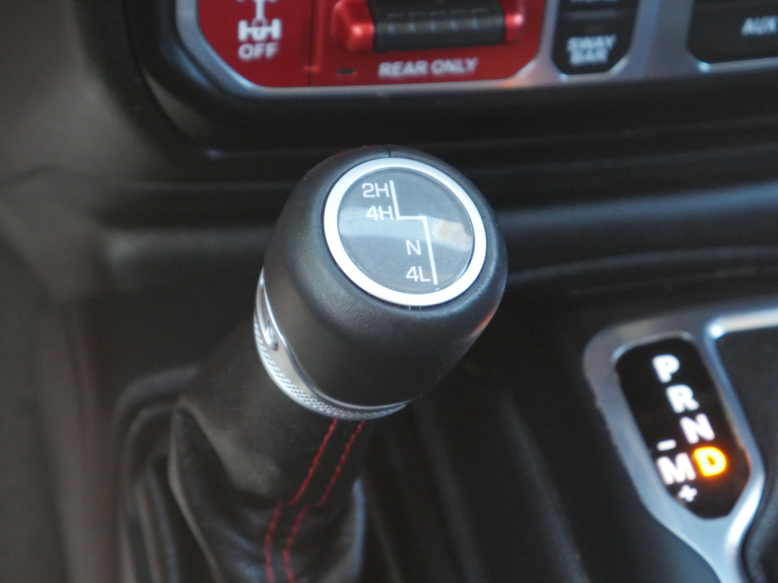 Used 2020 Punkn Clearcoat Metallic Jeep Rubicon image 14