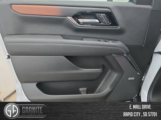 2026 GMC Yukon XL Denali - Photo 11
