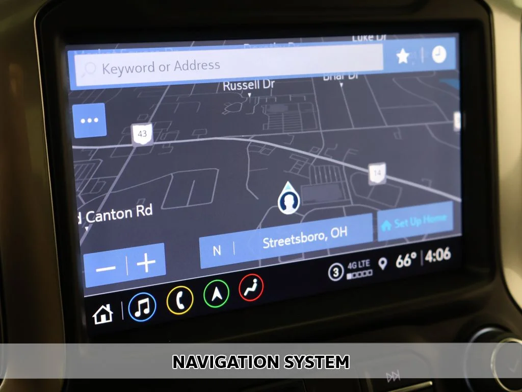 Used 2022 Summit White Chevrolet LTZ image 3