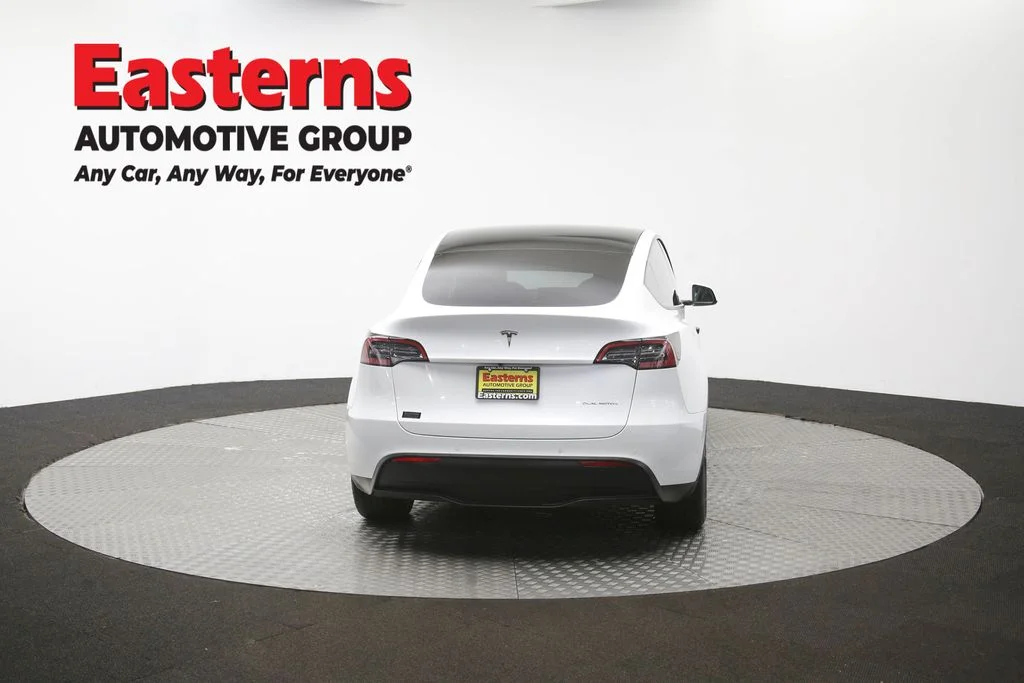 Used 2022 White Tesla Long Range image 31