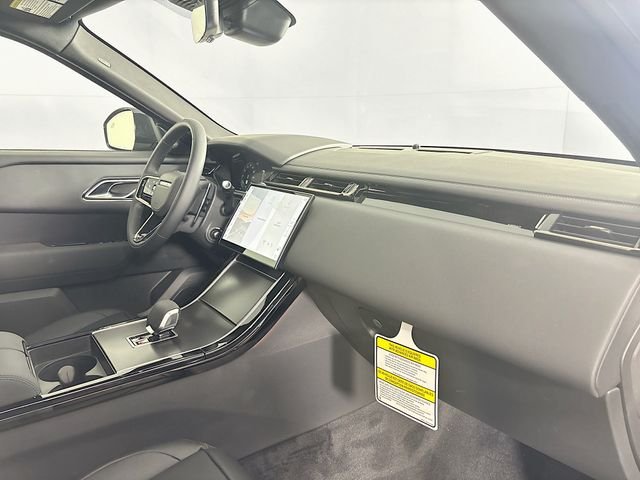 Certified Used 2026 Batumi Gold Land Rover Dynamic SE image 25