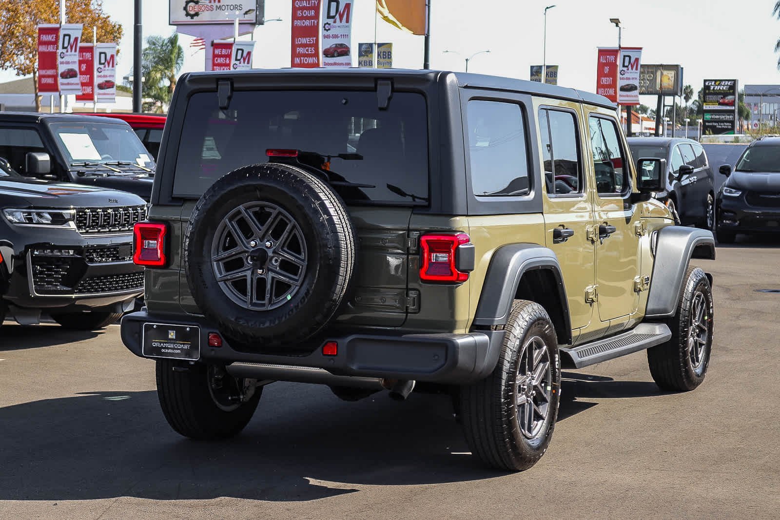 New 2027 41 Paint Jeep Sport S image 4