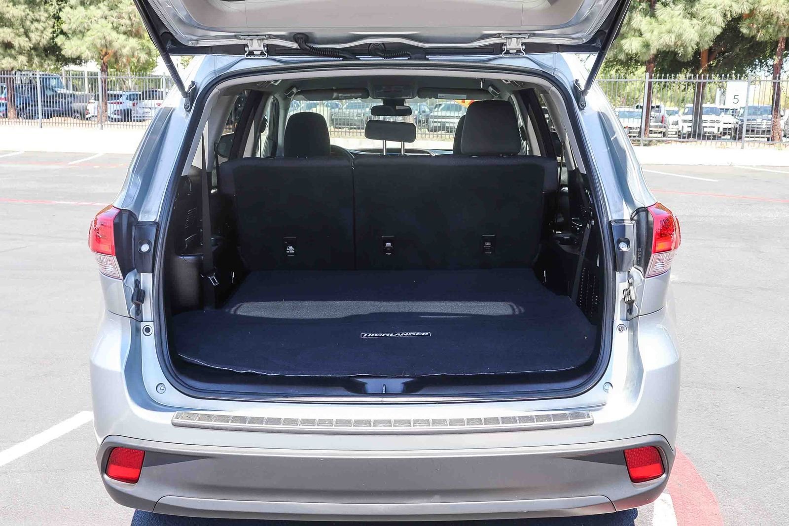 Used 2017 Celestial Silver Metallic Toyota LE image 32