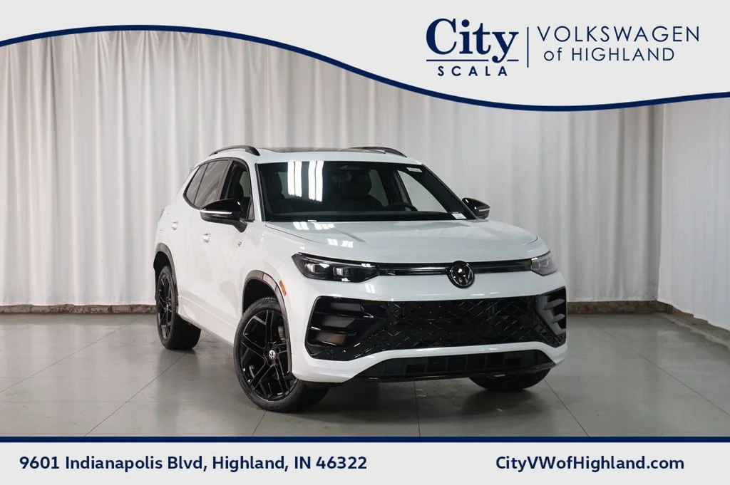New 2026 White/off-white Volkswagen 2.0T SE R-Line Black image 1