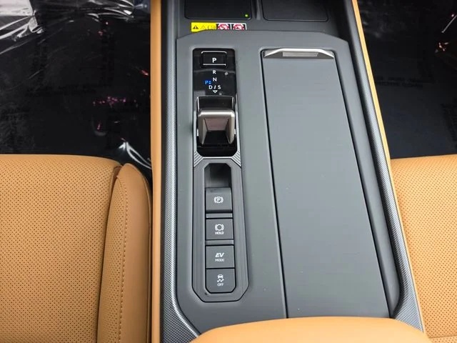 New 2026 Ultra White Lexus PREMIUM PLUS image 25