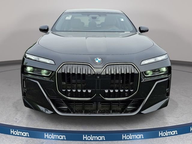 New 2026 Black Sapphire Metallic BMW 760i xDrive image 2