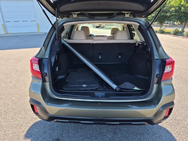 Used 2019 Green Subaru 2.5i Premium image 29