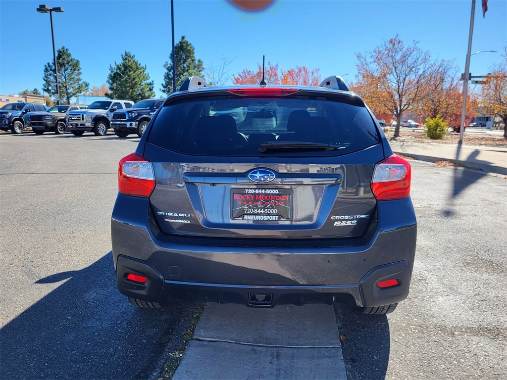 2017 Subaru Crosstrek 2.0i Premium photo 4