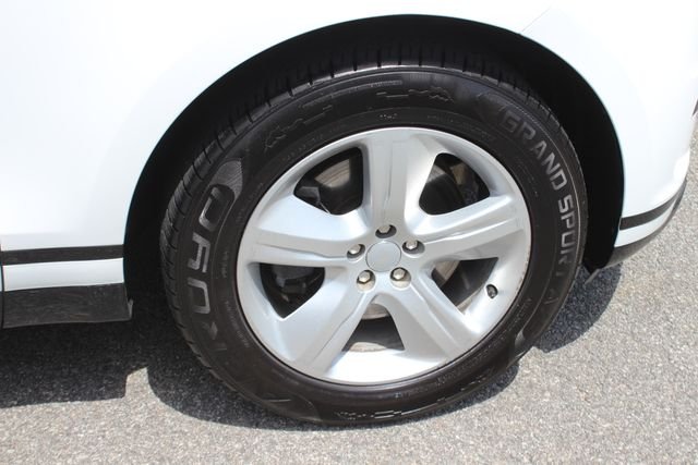 Used 2022 White Land Rover S image 33