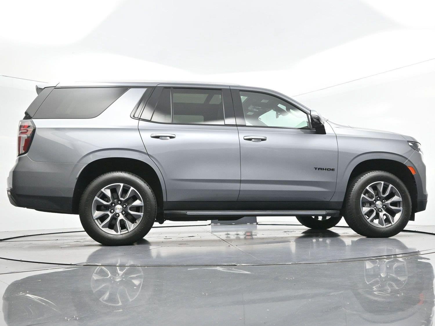 Used 2021 Satin Steel Metallic Chevrolet LT image 53