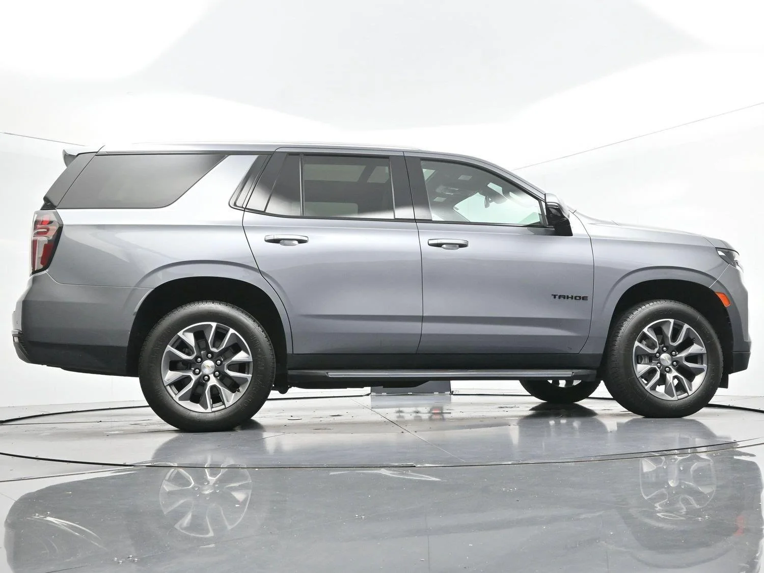 Used 2021 Satin Steel Metallic Chevrolet LT image 53