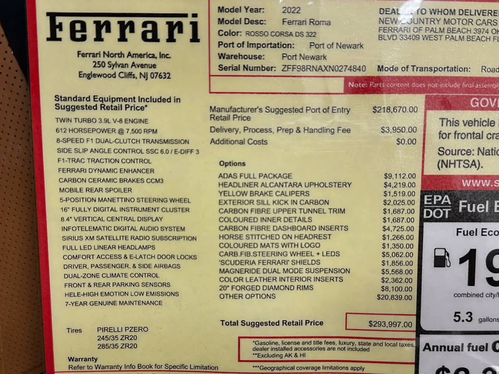 Used 2022 RED Ferrari  image 32