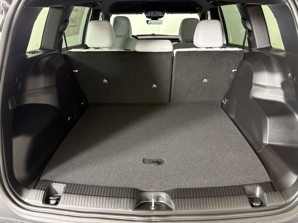 New 2026 Bright White Clearcoat Jeep Laredo image 37