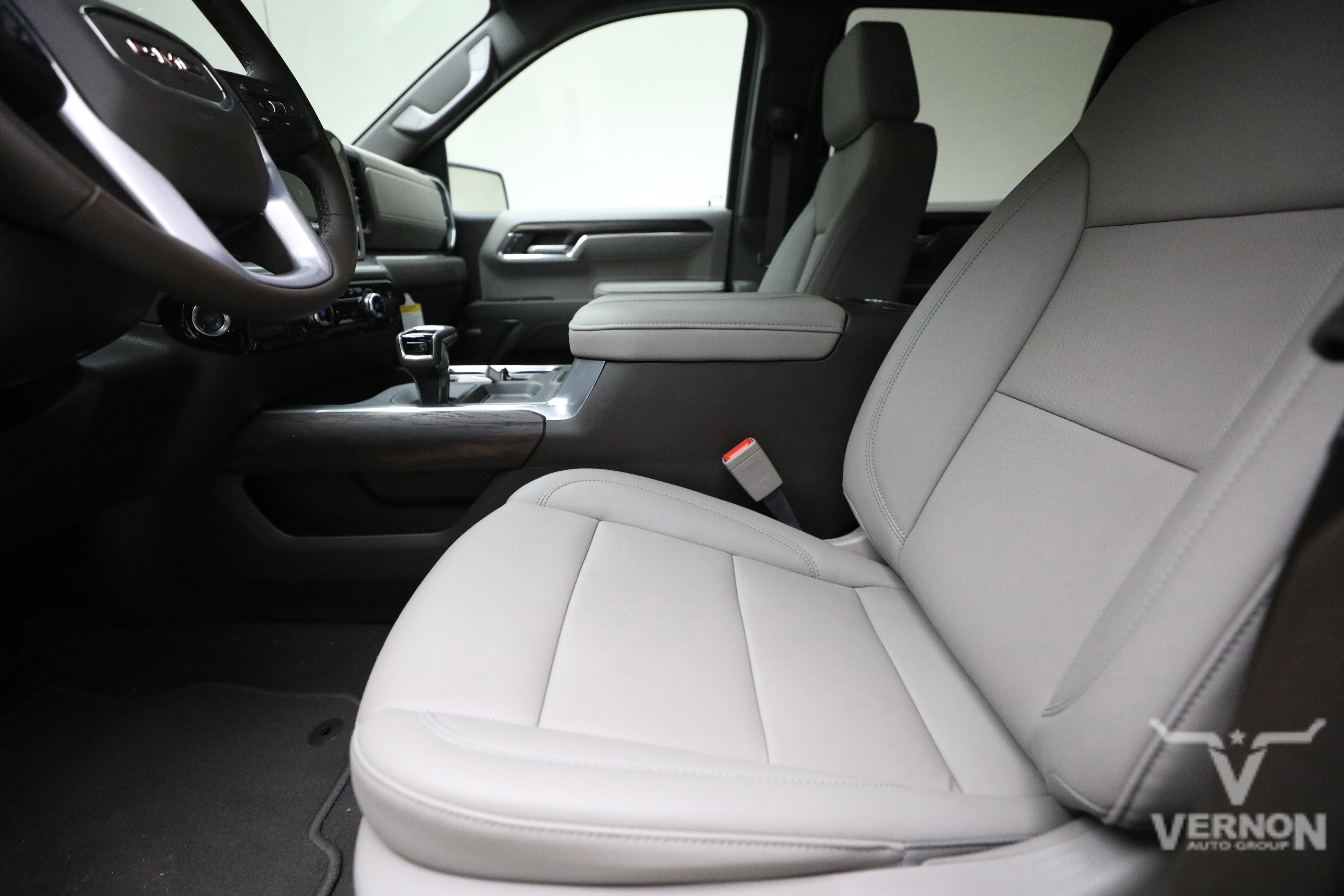 New 2026 Glacier White Tricoat GMC N image 10