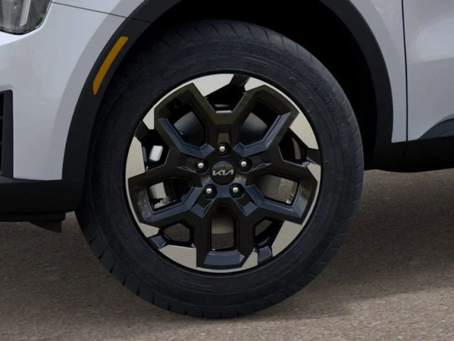 2026 Kia Sorento S - Photo 9